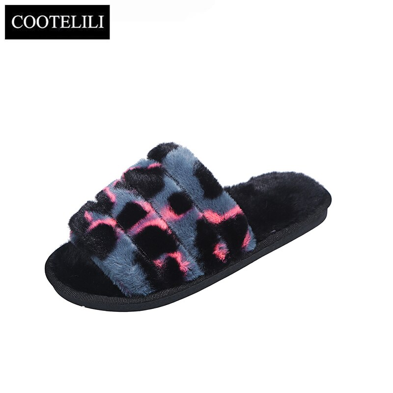 GREY & PINK LEOPARD PLUSH SLIDER SLIPPER